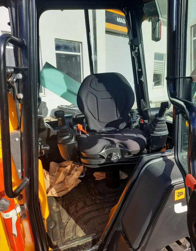 JCB 1CX - Buldoexcavator: Foto 4 JCB 1CX - Buldoexcavator: Foto 4