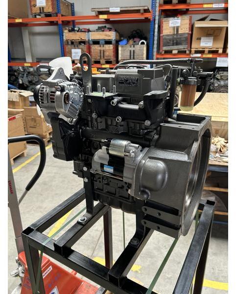 Yanmar Yanmar Motor 3TNV70 - Motor pentru Utilaje constructii: Foto 4 Yanmar Yanmar Motor 3TNV70 - Motor pentru Utilaje constructii: Foto 4