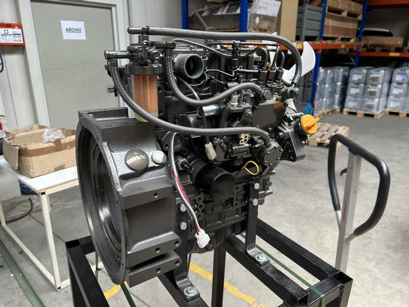 Yanmar Yanmar Motor 3TNV70 - Motor pentru Utilaje constructii: Foto 3 Yanmar Yanmar Motor 3TNV70 - Motor pentru Utilaje constructii: Foto 3