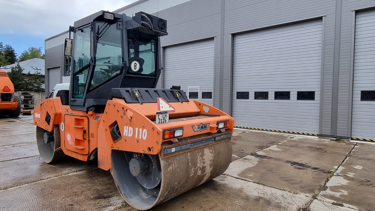 HAMM HD110 - Cilindru compactor pentru asfalt: Foto 3 HAMM HD110 - Cilindru compactor pentru asfalt: Foto 3