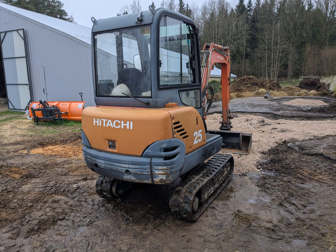 HITACHI ZX25 CLR - Mini excavator: Foto 3 HITACHI ZX25 CLR - Mini excavator: Foto 3