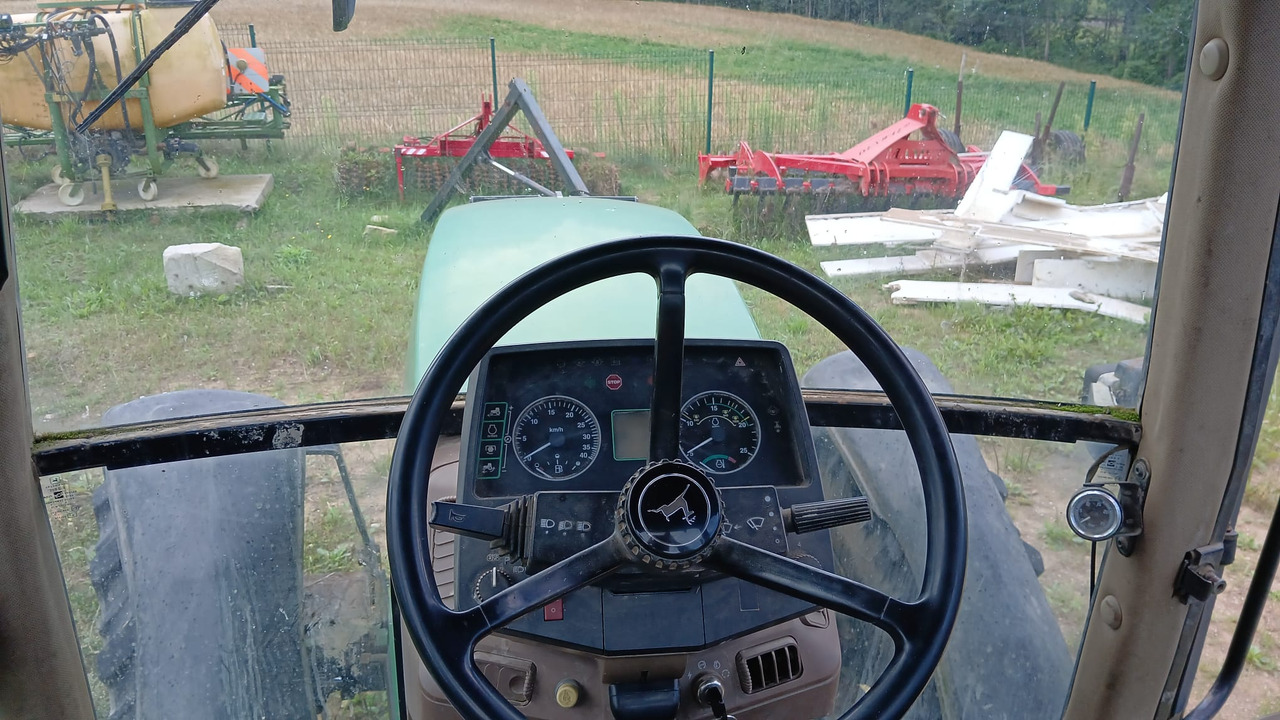 JOHN DEERE 7800 - Tractor agricol: Foto 5 JOHN DEERE 7800 - Tractor agricol: Foto 5