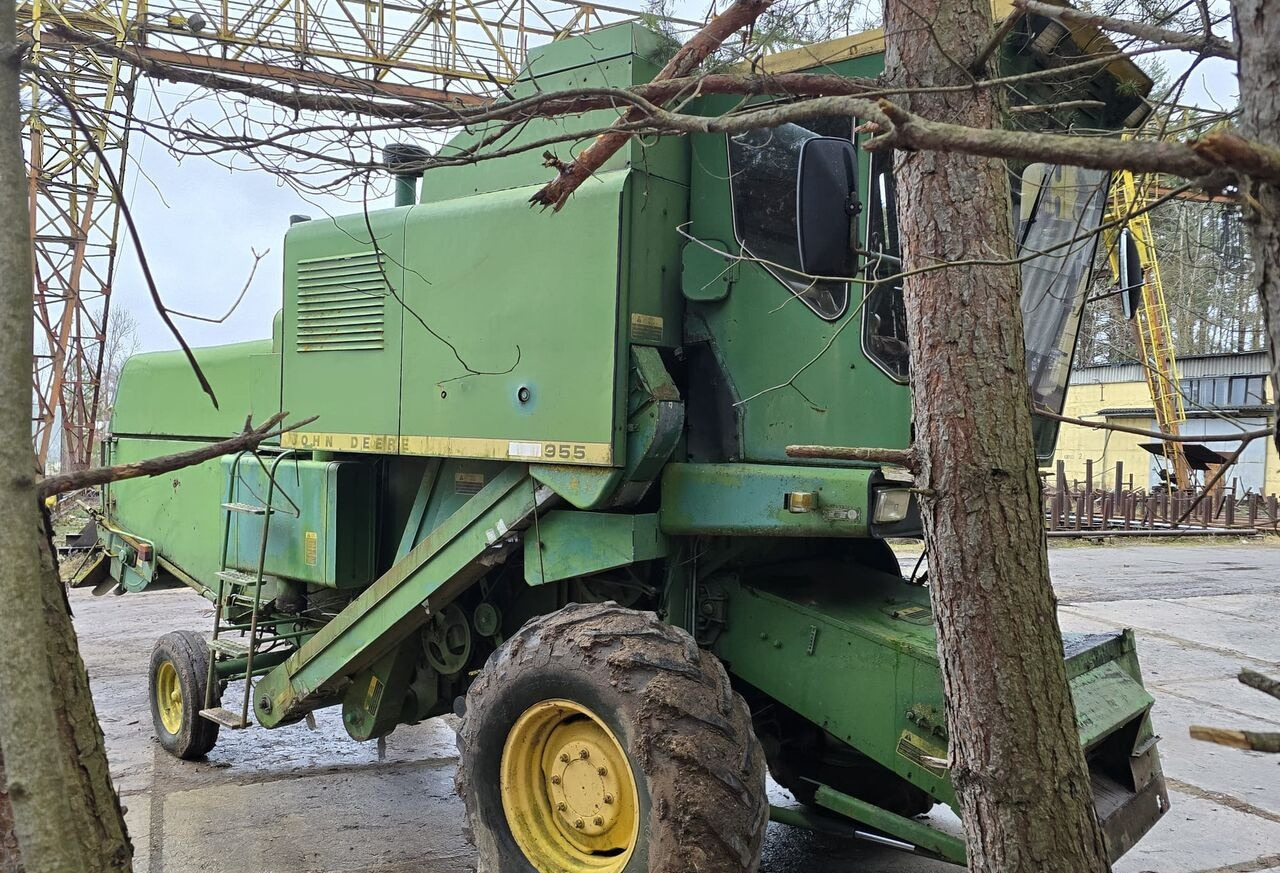 John Deere 955 A1 - Combină de recoltat cereale: Foto 4 John Deere 955 A1 - Combină de recoltat cereale: Foto 4