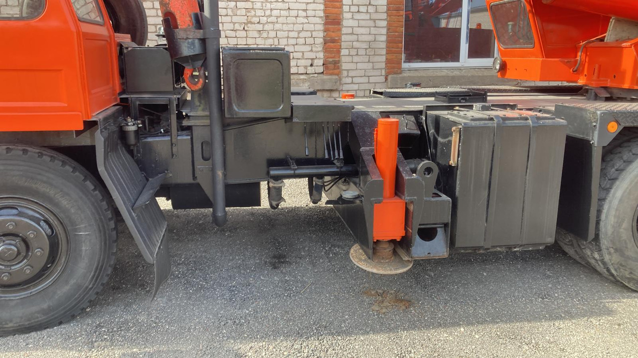 KATO NK200E - Automacara: Foto 4 KATO NK200E - Automacara: Foto 4