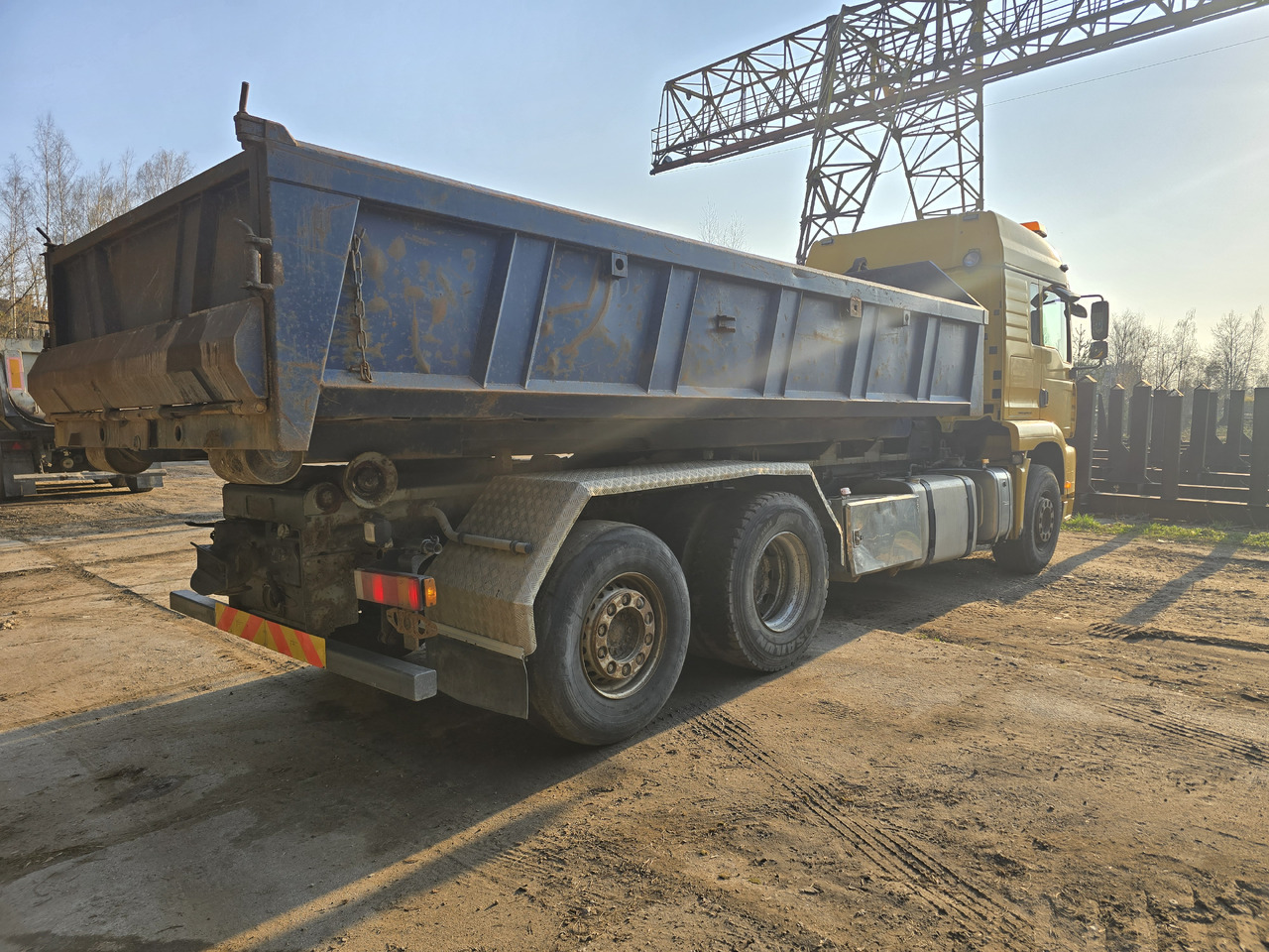 MAN TGA 26.413 - Camion cu cârlig: Foto 4 MAN TGA 26.413 - Camion cu cârlig: Foto 4