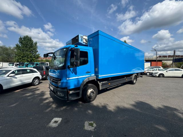 Mercedes-Benz Atego 1218 L - Camion frigider: Foto 3 Mercedes-Benz Atego 1218 L - Camion frigider: Foto 3