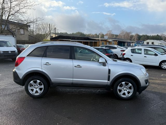 Opel Antara Cosmo 4x4 - Berlină/ Sedan: Foto 3 Opel Antara Cosmo 4x4 - Berlină/ Sedan: Foto 3