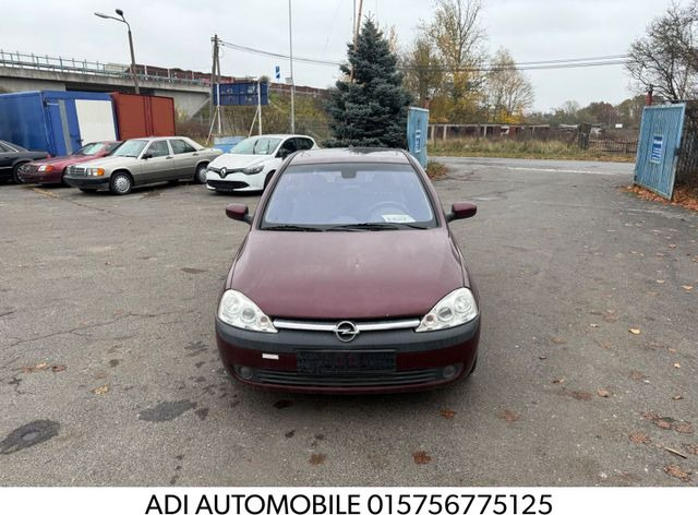 Opel Corsa 1.4 16V Elegance - Berlină/ Sedan: Foto 1 Opel Corsa 1.4 16V Elegance - Berlină/ Sedan: Foto 1