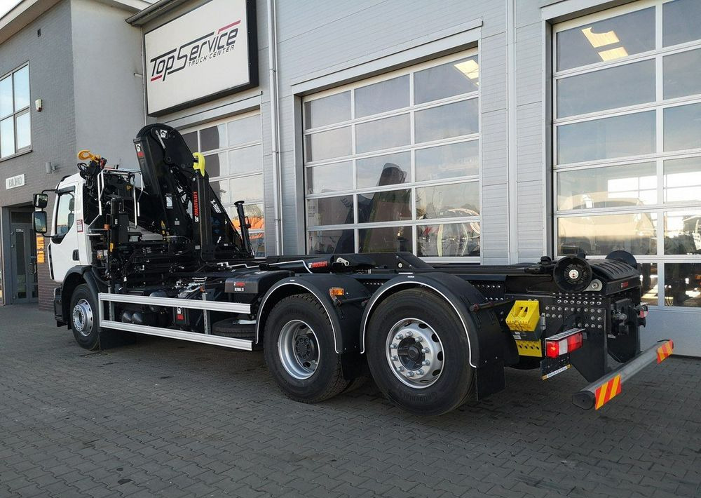 Renault D Wide 26 - Autogunoiere: Foto 3 Renault D Wide 26 - Autogunoiere: Foto 3