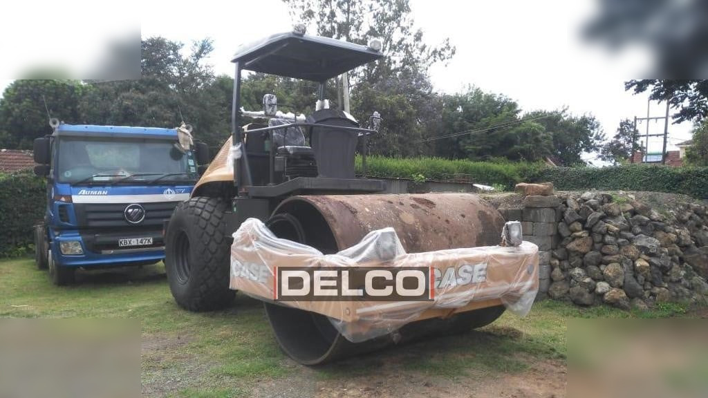 Cilindru compactor nou CASE 1107EX: Foto 13 Cilindru compactor nou CASE 1107EX: Foto 13