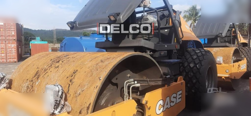 CASE 1107EX - Cilindru compactor: Foto 4 CASE 1107EX - Cilindru compactor: Foto 4