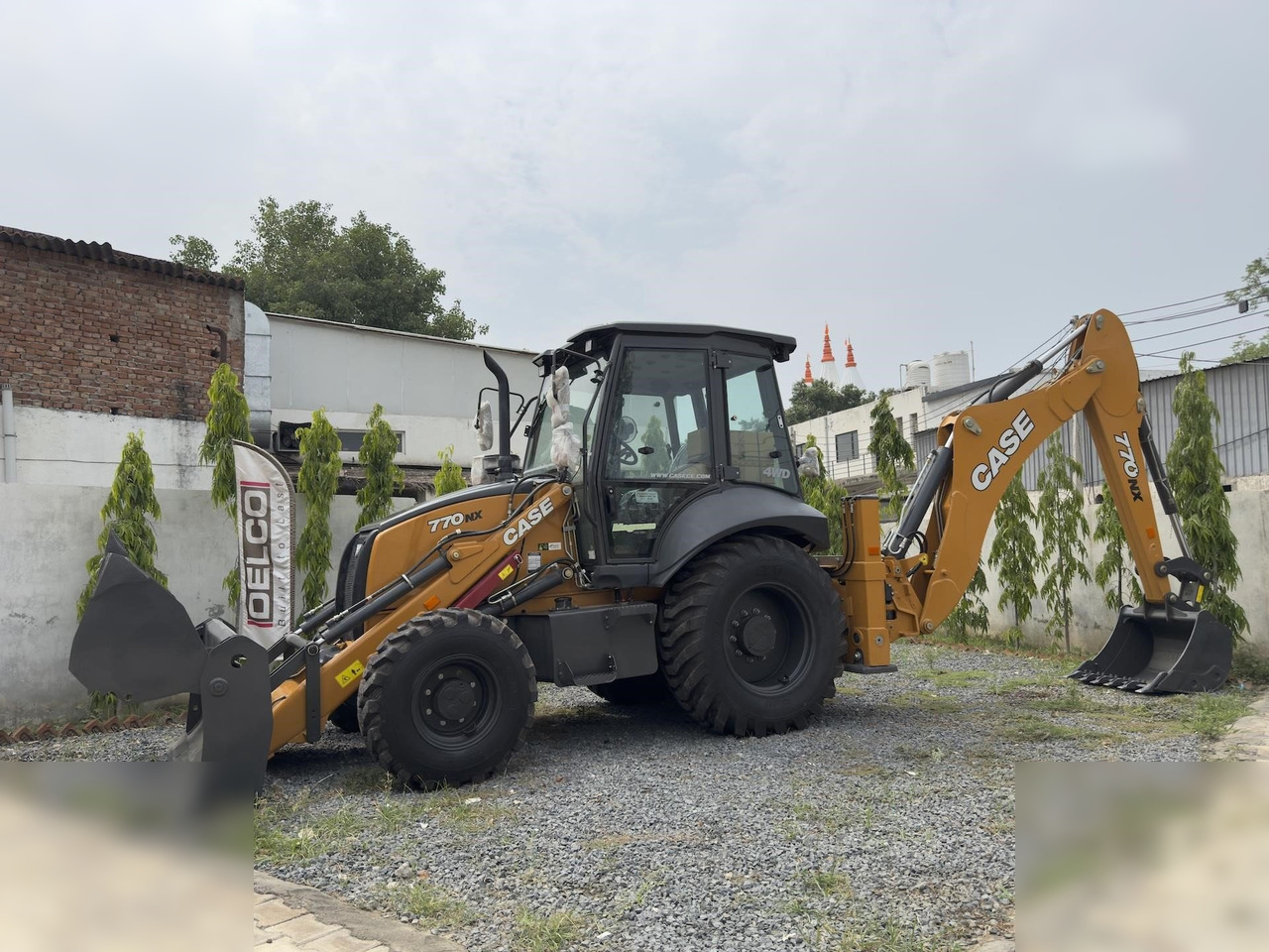 CASE 770NX MAGNUM - Buldoexcavator: Foto 1 CASE 770NX MAGNUM - Buldoexcavator: Foto 1