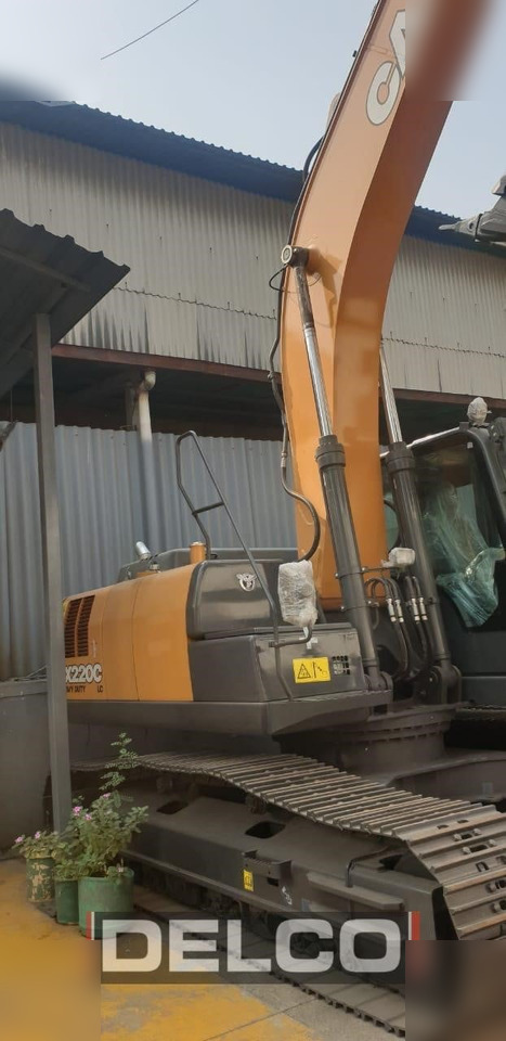 CASE CX220C LC - Excavator pe şenile: Foto 5 CASE CX220C LC - Excavator pe şenile: Foto 5