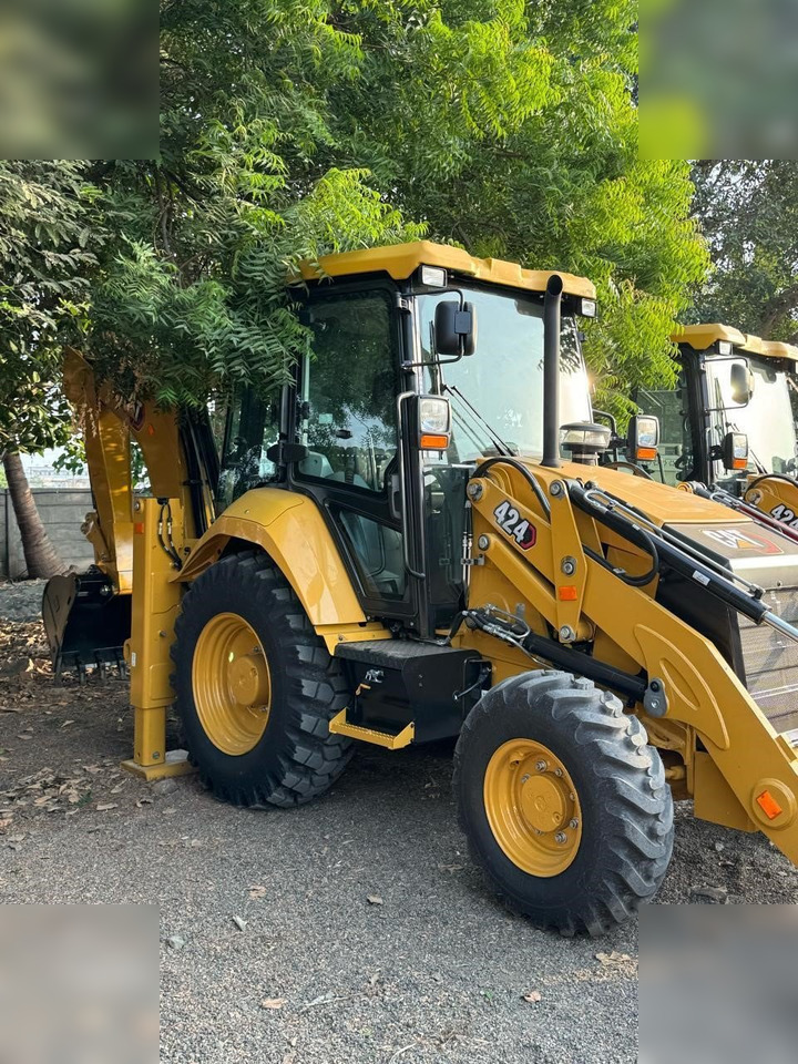 CATERPILLAR 424 - Buldoexcavator: Foto 1 CATERPILLAR 424 - Buldoexcavator: Foto 1