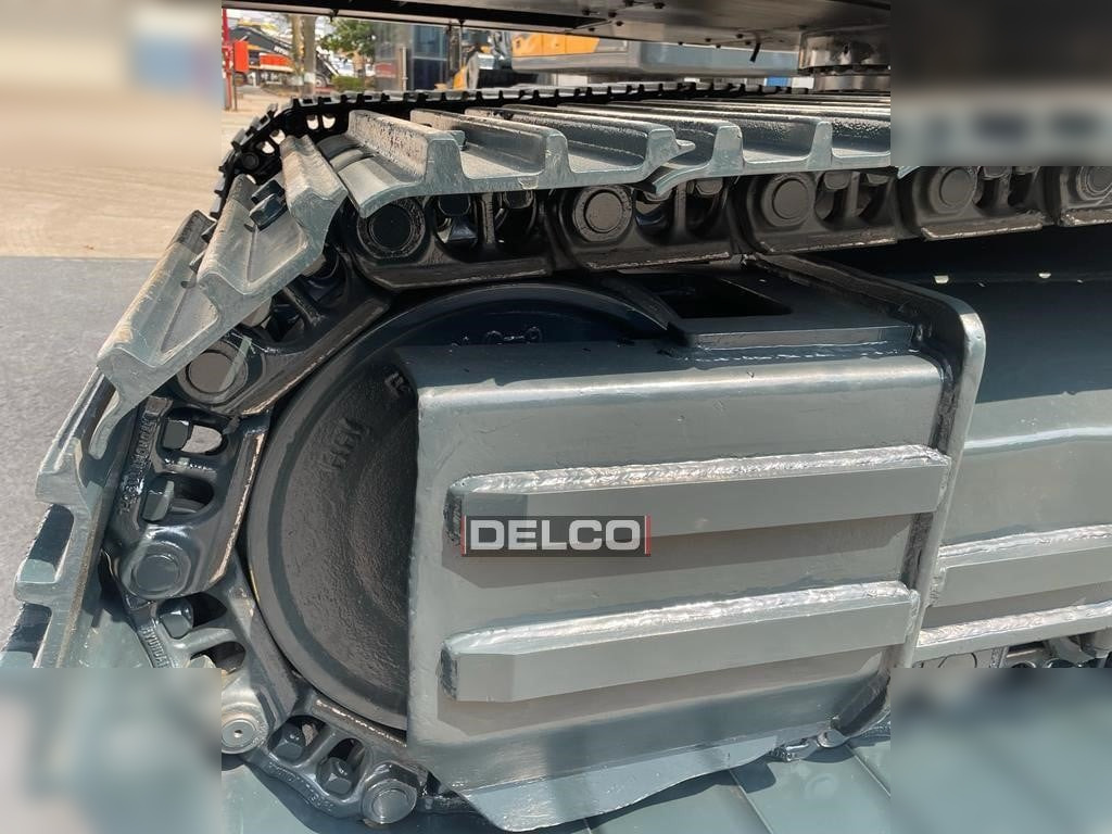 Excavator pe şenile nou HYUNDAI ROBEX 215L SMART: Foto 13