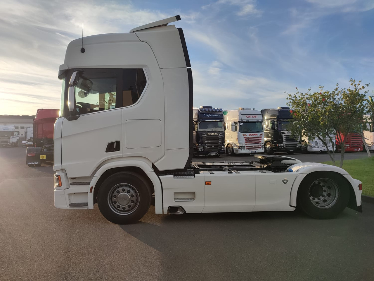 SCANIA R520 - Cap tractor: Foto 4 SCANIA R520 - Cap tractor: Foto 4