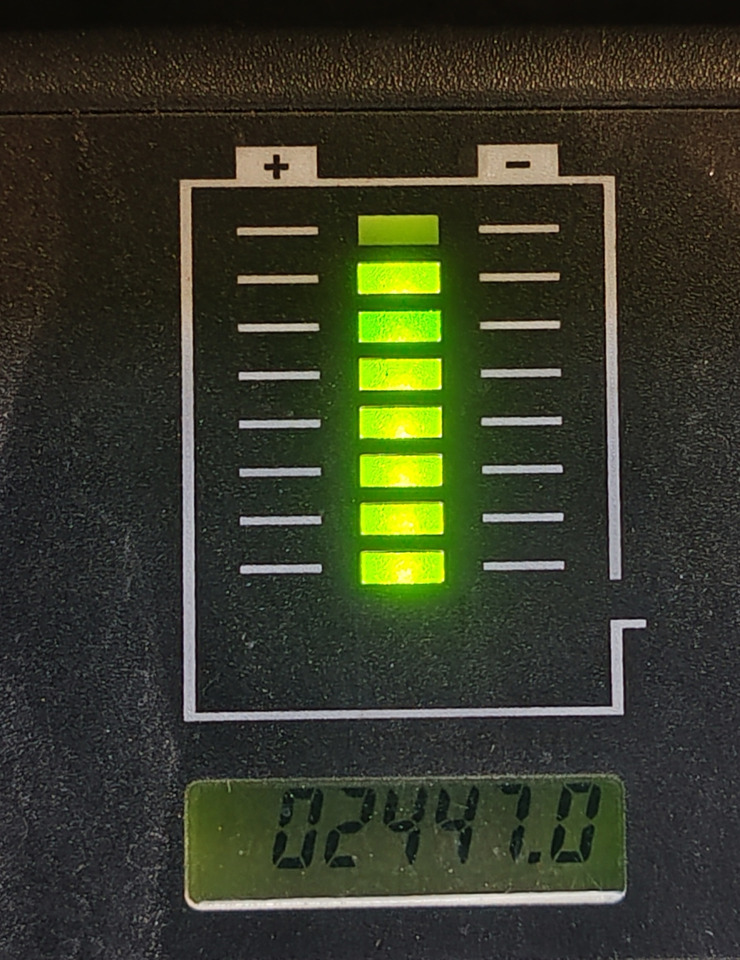 Jungheinrich ezs 130 / 2019y/ 2447mh - Tractor electric: Foto 4 Jungheinrich ezs 130 / 2019y/ 2447mh - Tractor electric: Foto 4