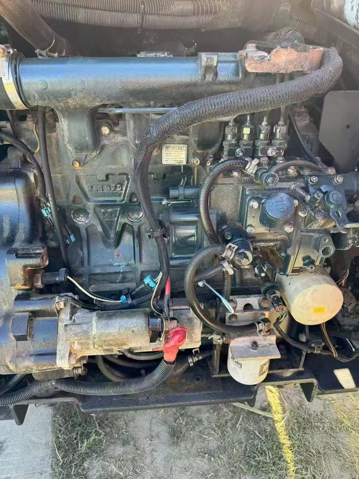 Bobcat S130 - Mini încărcător: Foto 2 Bobcat S130 - Mini încărcător: Foto 2