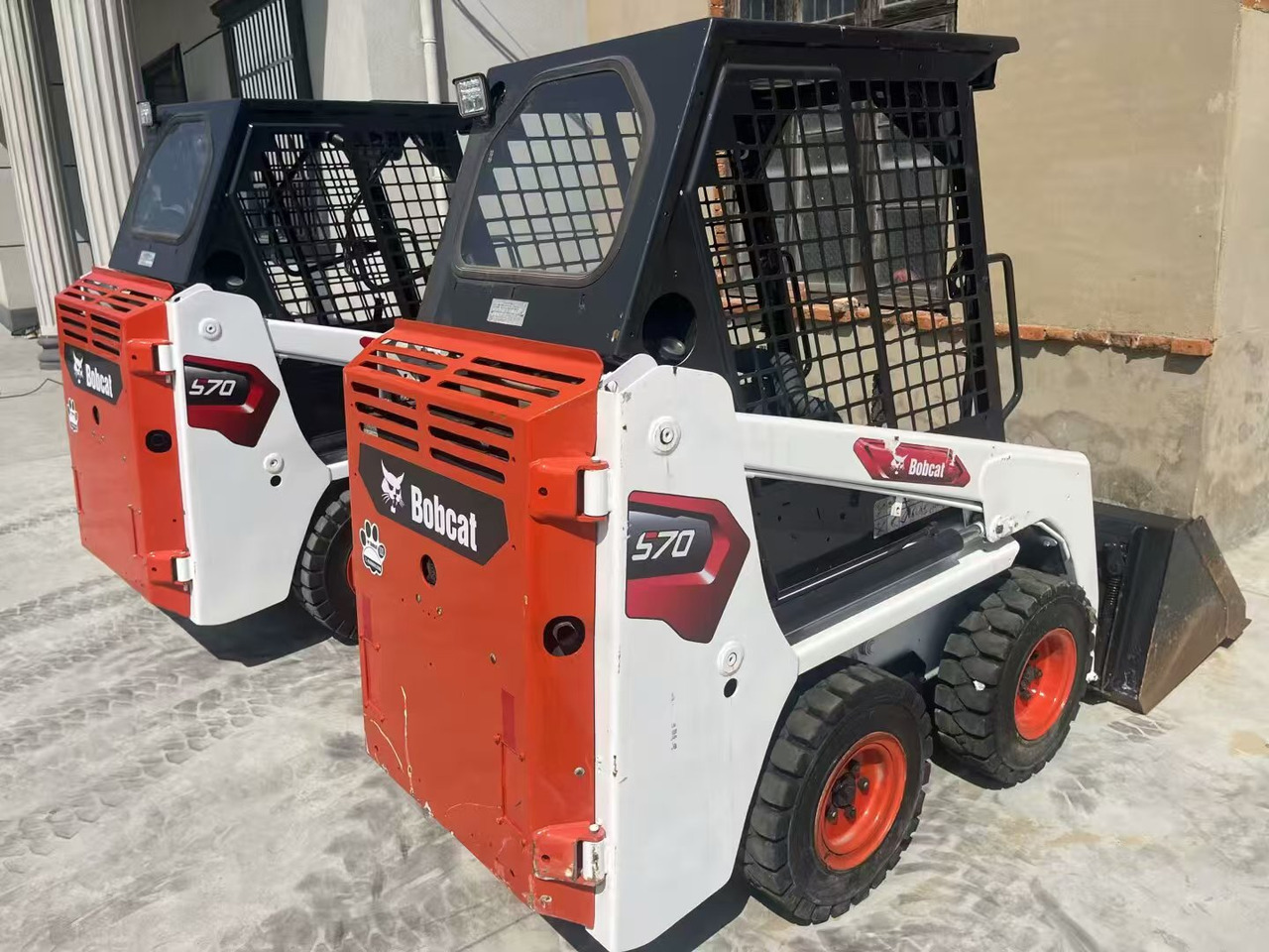 Bobcat S70 - Mini încărcător: Foto 3 Bobcat S70 - Mini încărcător: Foto 3