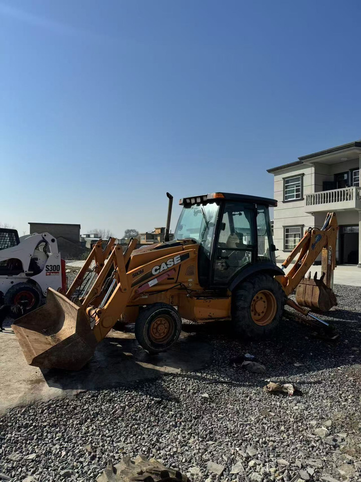 CASE 580 - Buldoexcavator: Foto 4 CASE 580 - Buldoexcavator: Foto 4