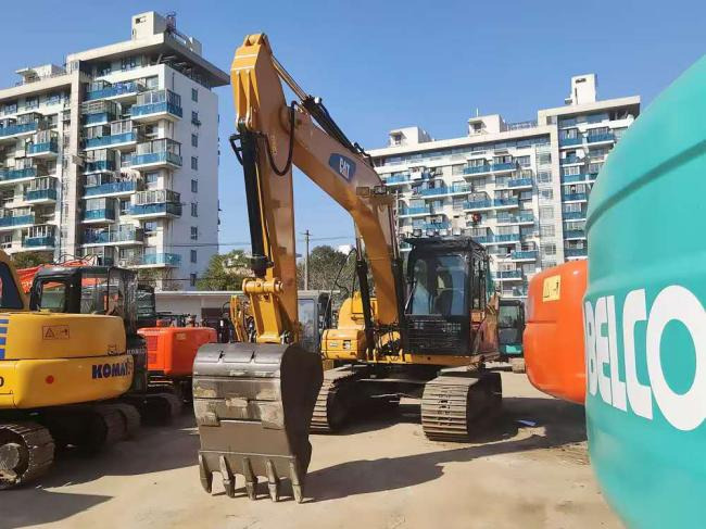 CAT 315D - Excavator pe şenile: Foto 2 CAT 315D - Excavator pe şenile: Foto 2