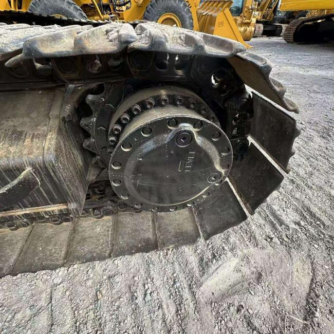 CAT 320 - Excavator pe şenile: Foto 4 CAT 320 - Excavator pe şenile: Foto 4