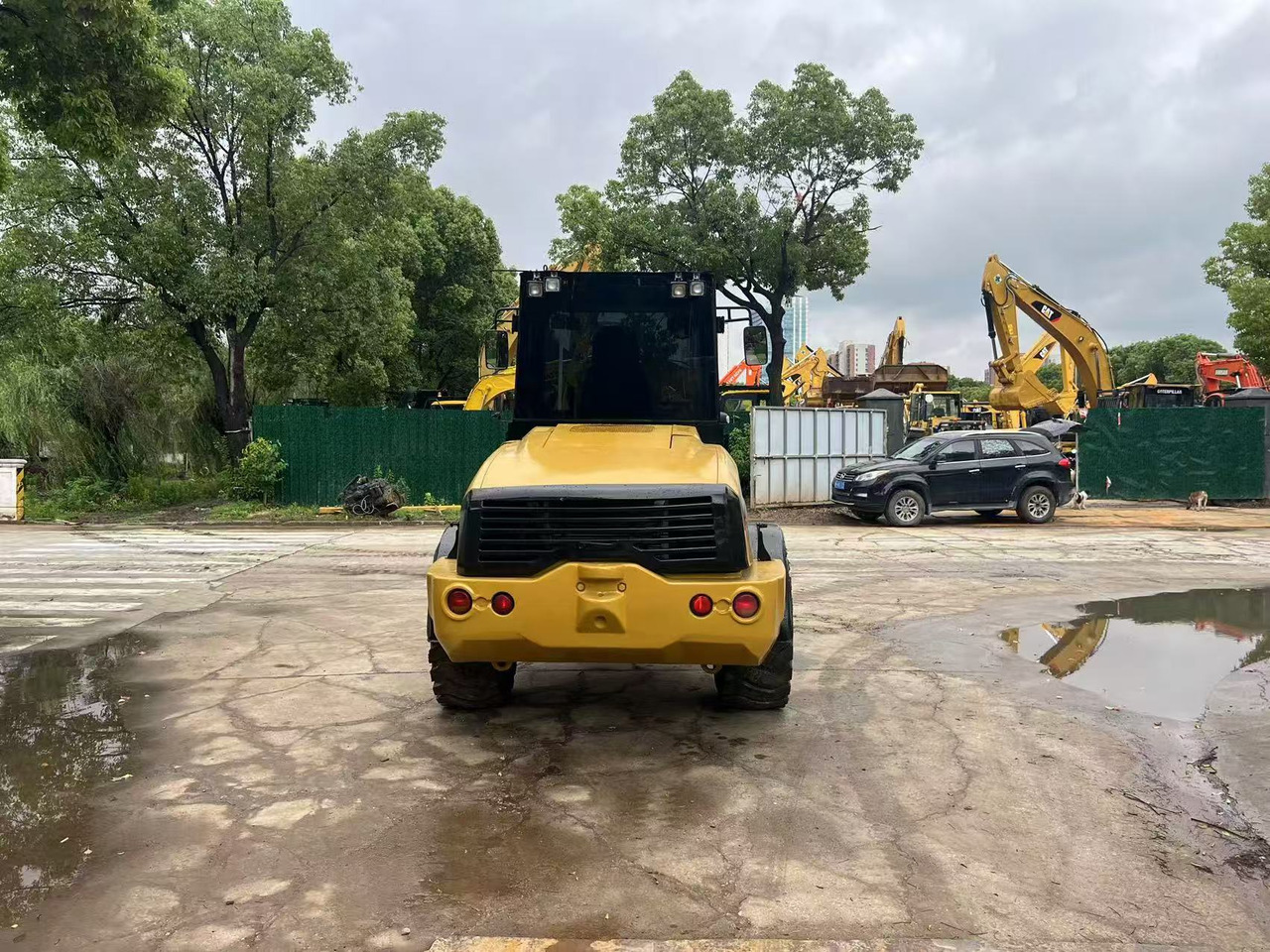 CAT 910M - Încărcător frontal pe pneuri: Foto 4 CAT 910M - Încărcător frontal pe pneuri: Foto 4