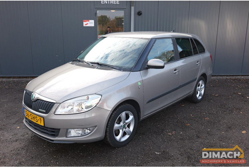 Škoda Fabia Airco - stationwagen - 5 deurs - NL auto - SUV: Foto 1 Škoda Fabia Airco - stationwagen - 5 deurs - NL auto - SUV: Foto 1