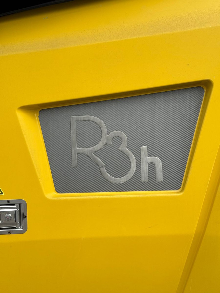 KEESTRACK R3H Mobile Brecheranlage mit Siebmodul - Concasor: Foto 5 KEESTRACK R3H Mobile Brecheranlage mit Siebmodul - Concasor: Foto 5