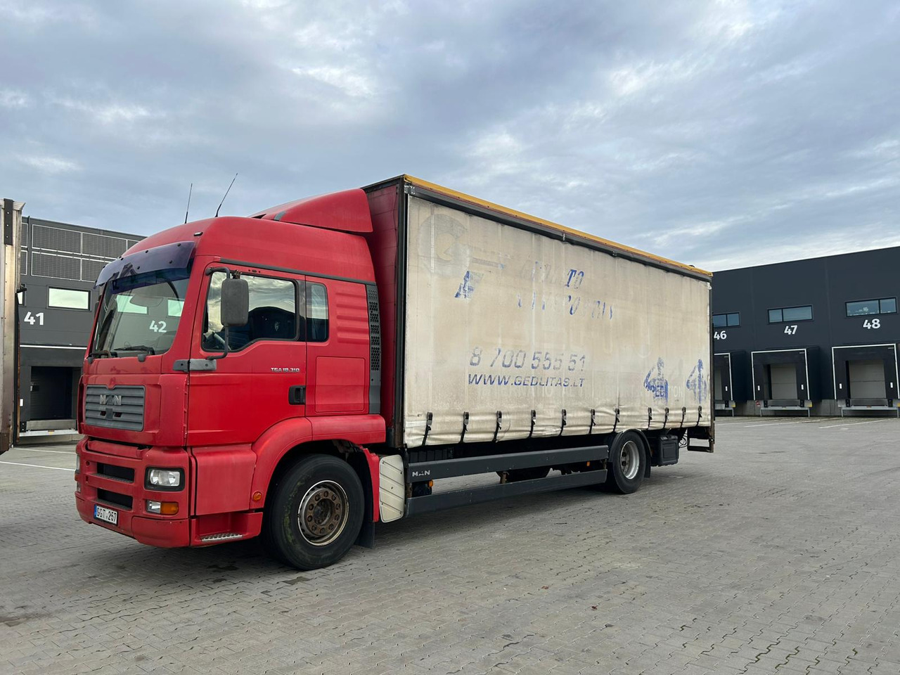 MAN TGA 18.310 - Camion cu prelată: Foto 2 MAN TGA 18.310 - Camion cu prelată: Foto 2