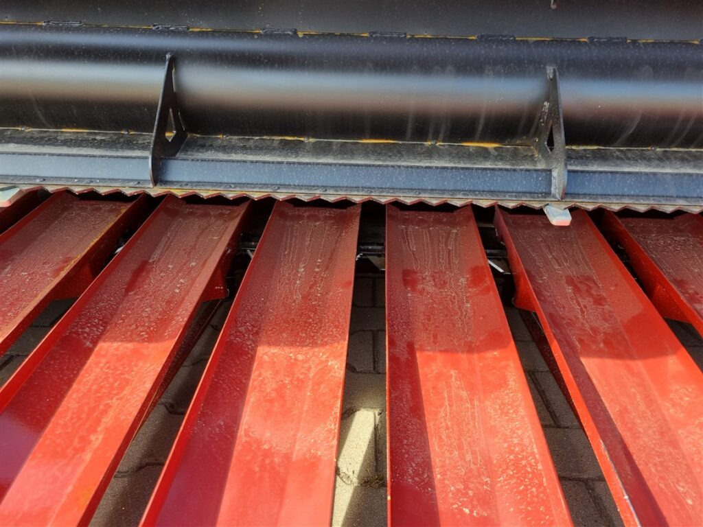 Lupus Sonnenblummenvorsatz / Sunflower harvester / Coupe à tournesol / Сosechadora / Macchina per la raccolta dei girasoli / Жатка для подсолнечника / Przystawka do słonecznika 6,5 m - Echipament recoltat floarea soarelui: Foto 4 Lupus Sonnenblummenvorsatz / Sunflower harvester / Coupe à tournesol / Сosechadora / Macchina per la raccolta dei girasoli / Жатка для подсолнечника / Przystawka do słonecznika 6,5 m - Echipament recoltat floarea soarelui: Foto 4