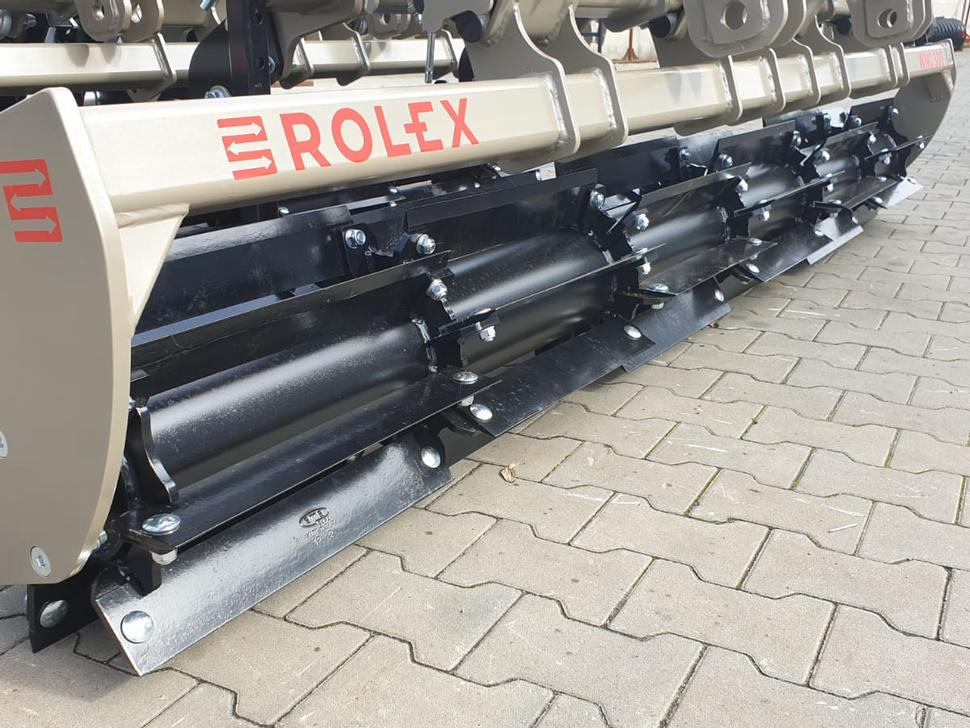 ROLEX Messerwalze / Knife roller cutter / Rouleau couteau / Rullo a coltelli / Каток ножничного типа / Wał nożowy 3 m - Compactor agricola: Foto 3 ROLEX Messerwalze / Knife roller cutter / Rouleau couteau / Rullo a coltelli / Каток ножничного типа / Wał nożowy 3 m - Compactor agricola: Foto 3