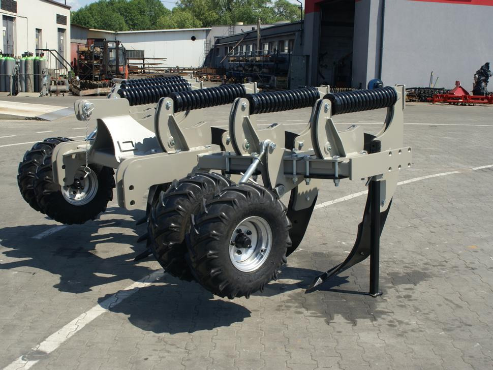 ROLEX Tiefenlockerer / Subsoiler / Décompacteur / Dissodatori / Subsolador / Глубокорыхлитель / Głębosz typ V 3 m - Scarificator: Foto 1 ROLEX Tiefenlockerer / Subsoiler / Décompacteur / Dissodatori / Subsolador / Глубокорыхлитель / Głębosz typ V 3 m - Scarificator: Foto 1