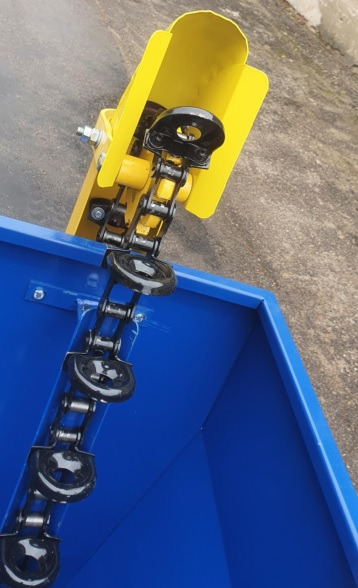 ROLMET Kartoffelpflanzmaschine / Potato planter / Planteuse de pomme de terre / Piantapatate / Sadzarka ziemniaków - Maşină de plantat cartofi: Foto 5 ROLMET Kartoffelpflanzmaschine / Potato planter / Planteuse de pomme de terre / Piantapatate / Sadzarka ziemniaków - Maşină de plantat cartofi: Foto 5