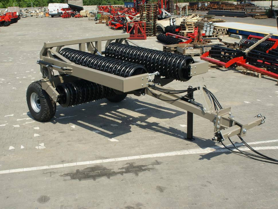 Rolex Ackerwalze / Sowing roller / Rouleau Cambridge / Attrezzi per rullatura / Rodillo / Посевной каток / Wał posiewny 6,3 m - Compactor agricola: Foto 1 Rolex Ackerwalze / Sowing roller / Rouleau Cambridge / Attrezzi per rullatura / Rodillo / Посевной каток / Wał posiewny 6,3 m - Compactor agricola: Foto 1