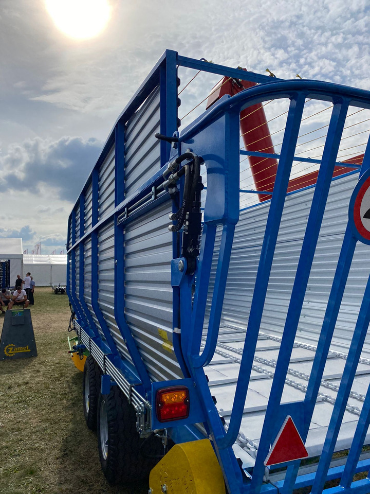 ZAMET Mähladewagen / Green forage mower / Remorque autochargeuse / Remolque autocargable / Самозагружающийся прицеп с косилкой / Przyczepa samozaładowcza z kosiarką bębnową T635/3 - Remorcă cu autoincarcare: Foto 3 ZAMET Mähladewagen / Green forage mower / Remorque autochargeuse / Remolque autocargable / Самозагружающийся прицеп с косилкой / Przyczepa samozaładowcza z kosiarką bębnową T635/3 - Remorcă cu autoincarcare: Foto 3
