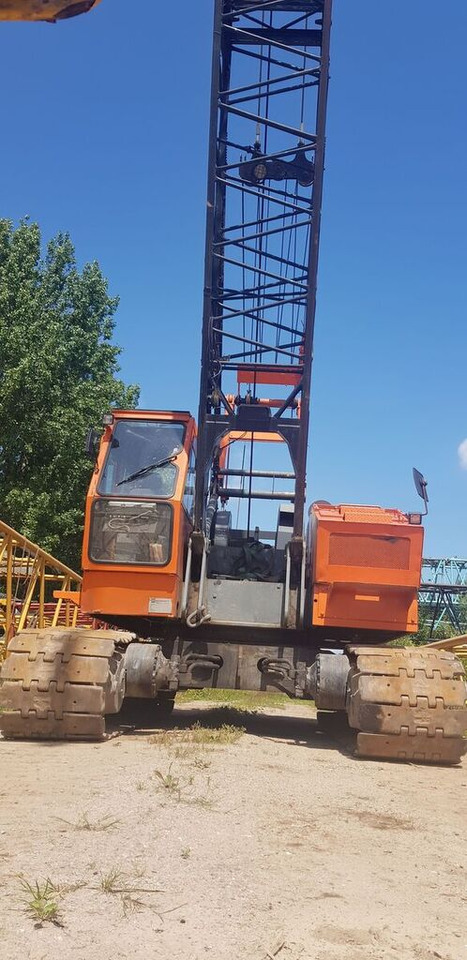 Hitachi KH-100 - Macara pe senile: Foto 3 Hitachi KH-100 - Macara pe senile: Foto 3