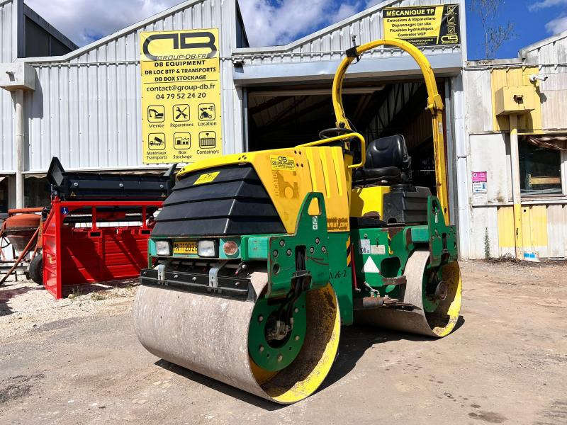 Ammann COMPACTEUR AV26-2 ROULEAU TANDEM VIBRANT ARTICULÉ - Mini cilindru compactor: Foto 1 Ammann COMPACTEUR AV26-2 ROULEAU TANDEM VIBRANT ARTICULÉ - Mini cilindru compactor: Foto 1