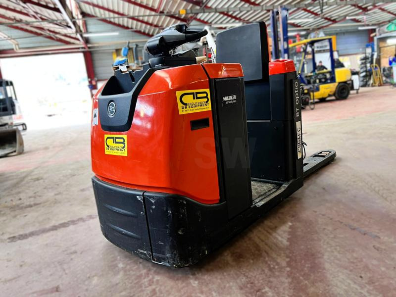 BT OSE250 Gerbeur transpalette électrique - Transpalet la mare înălţime: Foto 4 BT OSE250 Gerbeur transpalette électrique - Transpalet la mare înălţime: Foto 4