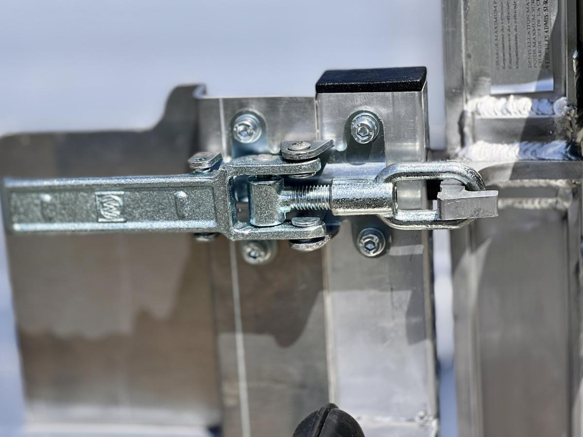 Remorcă transport utilaje nou DEFINITIVE CLM Remorque porte engin aluminium 3T5 FLY35: Foto 13 Remorcă transport utilaje nou DEFINITIVE CLM Remorque porte engin aluminium 3T5 FLY35: Foto 13