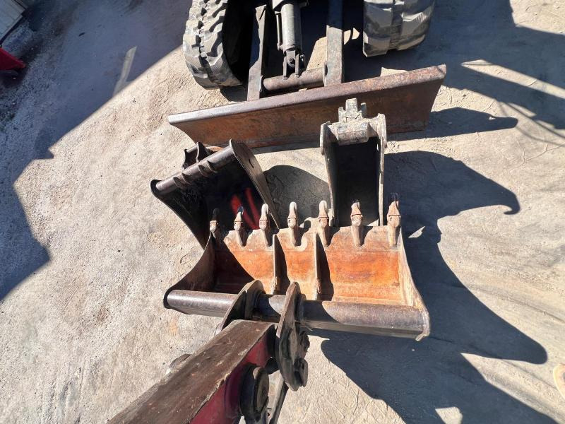 Mini excavator Neuson 6002 RD Mini pelle 6T (NET DE TVA): Foto 6