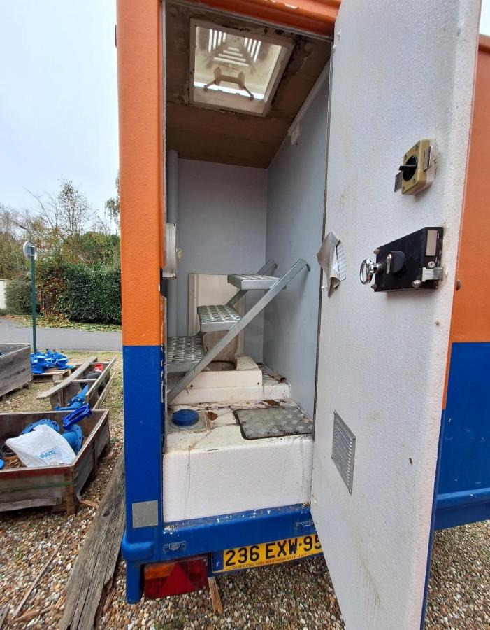 Container locuibil REMORQUE BASE VIE CABANE DE CHANTIER: Foto 7