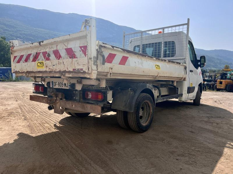 Renault Master TRIBENNE 2,3L DCI 125CV - Camion basculantă: Foto 4 Renault Master TRIBENNE 2,3L DCI 125CV - Camion basculantă: Foto 4