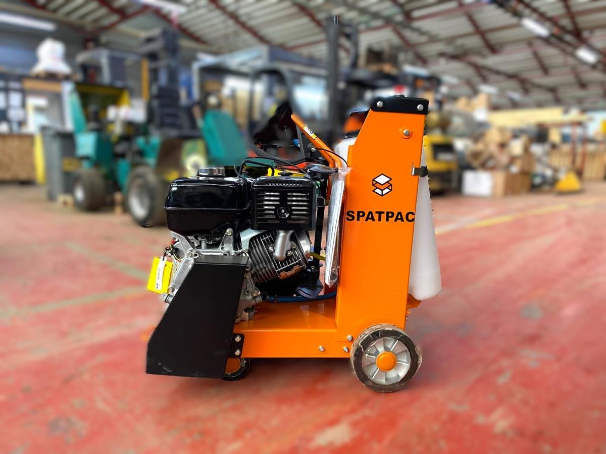 Spatmat Scie à sol SPATMAT TF450 - Echipamente de constructii: Foto 2 Spatmat Scie à sol SPATMAT TF450 - Echipamente de constructii: Foto 2