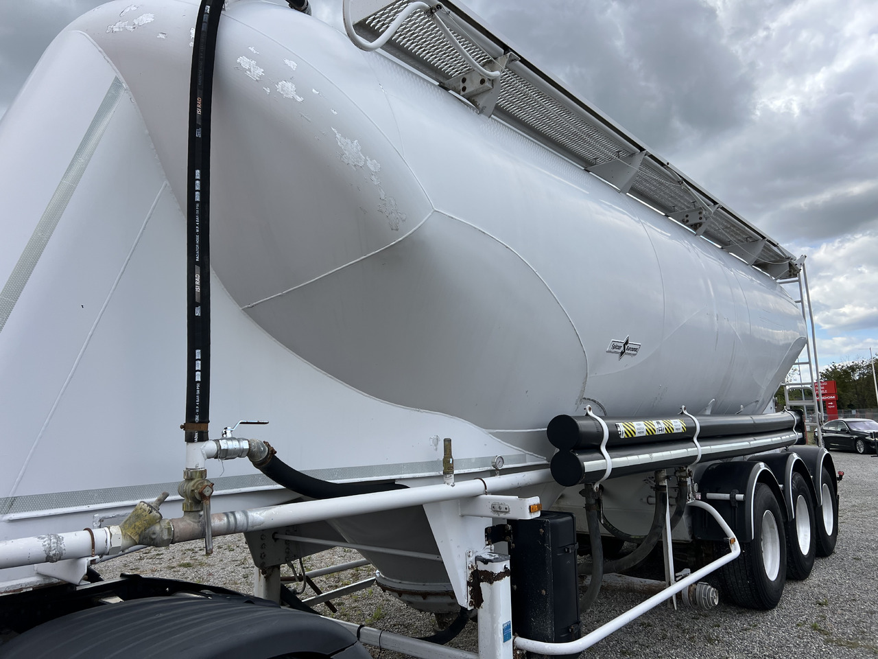 SPITZER S27DR-F010 - Semiremorcă siloz: Foto 3 SPITZER S27DR-F010 - Semiremorcă siloz: Foto 3