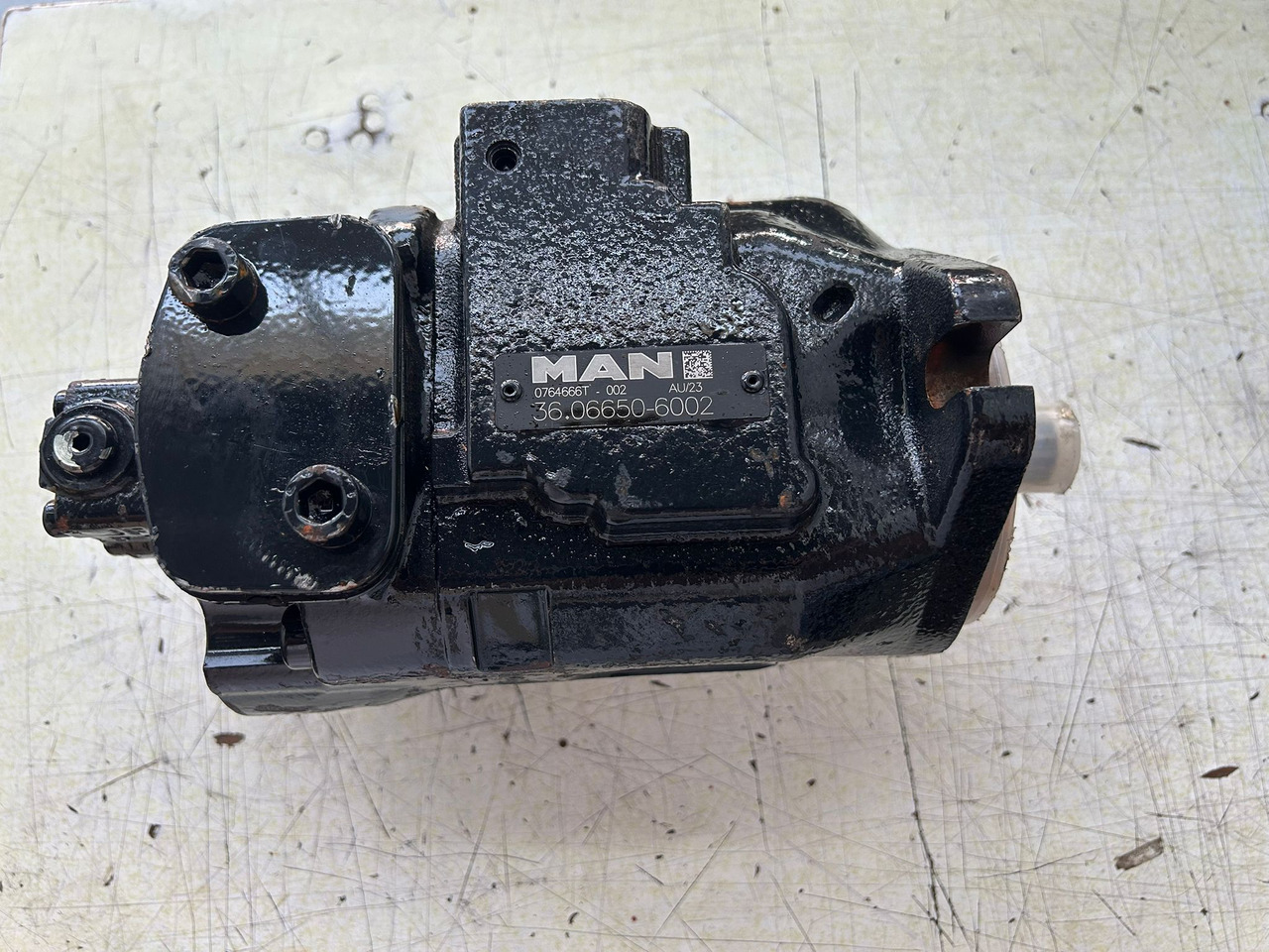 MAN ORIGINAL HYDRAULIC PUMP-36.06650-6002 - Pompa hidraulica: Foto 1 MAN ORIGINAL HYDRAULIC PUMP-36.06650-6002 - Pompa hidraulica: Foto 1