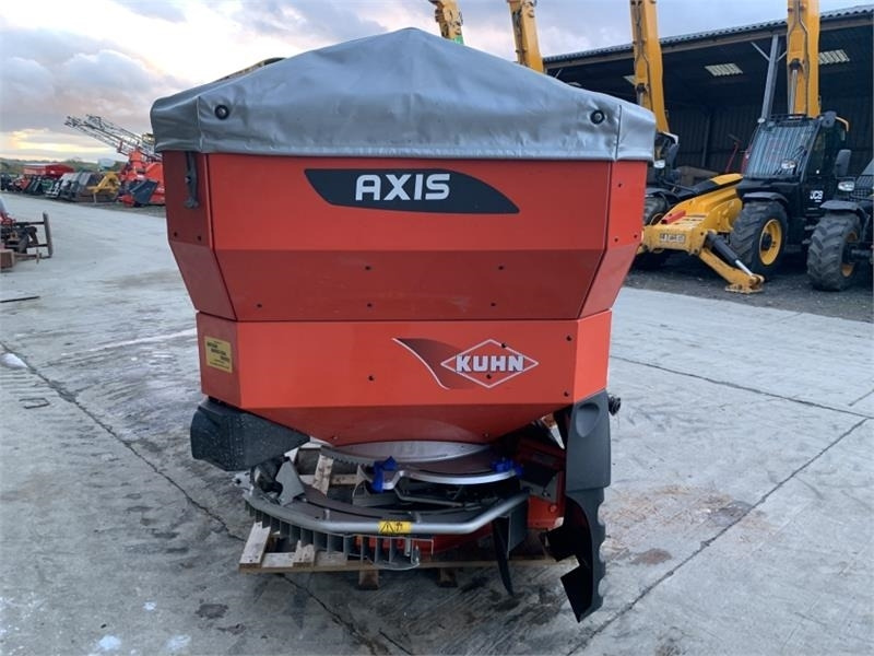 Kuhn Axis 40.2 M-EMC Fert Spreader - Imprastietor îngrăşăminte: Foto 5 Kuhn Axis 40.2 M-EMC Fert Spreader - Imprastietor îngrăşăminte: Foto 5