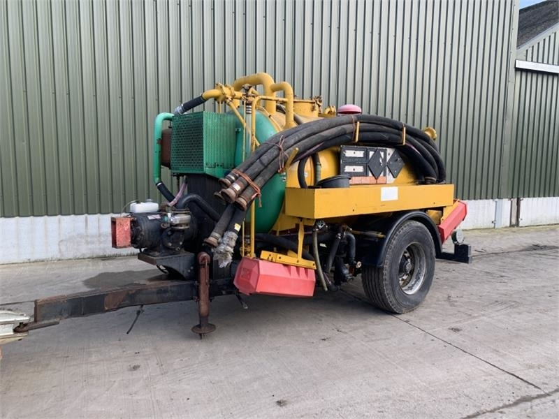 Whale Vacume Tanker - Cisternă vidanjă: Foto 1 Whale Vacume Tanker - Cisternă vidanjă: Foto 1