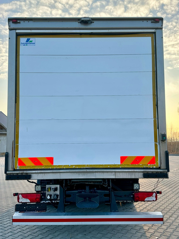 SCANIA G360 / IZOTERMA / 6.8 M DŁUGOŚCI / AUTOMAT / CAŁA NA PODUSZKACH / KLIMA POSTOJOWA / ELEKTRYCZNA ROLETA TYŁ / SYPIALKA - Camion izoterma: Foto 4 SCANIA G360 / IZOTERMA / 6.8 M DŁUGOŚCI / AUTOMAT / CAŁA NA PODUSZKACH / KLIMA POSTOJOWA / ELEKTRYCZNA ROLETA TYŁ / SYPIALKA - Camion izoterma: Foto 4
