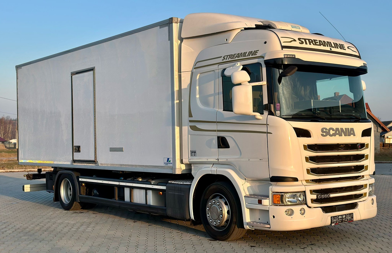 SCANIA G360 / IZOTERMA / 6.8 M DŁUGOŚCI / AUTOMAT / CAŁA NA PODUSZKACH / KLIMA POSTOJOWA / ELEKTRYCZNA ROLETA TYŁ / SYPIALKA - Camion izoterma: Foto 1 SCANIA G360 / IZOTERMA / 6.8 M DŁUGOŚCI / AUTOMAT / CAŁA NA PODUSZKACH / KLIMA POSTOJOWA / ELEKTRYCZNA ROLETA TYŁ / SYPIALKA - Camion izoterma: Foto 1